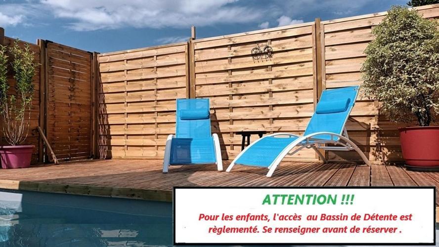 Le Clos Des Passiflores Pons Exterior photo